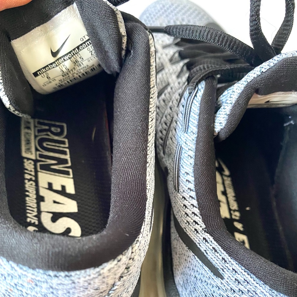 *Nike Airmax 2016 size 6 - Picture 5 of 8